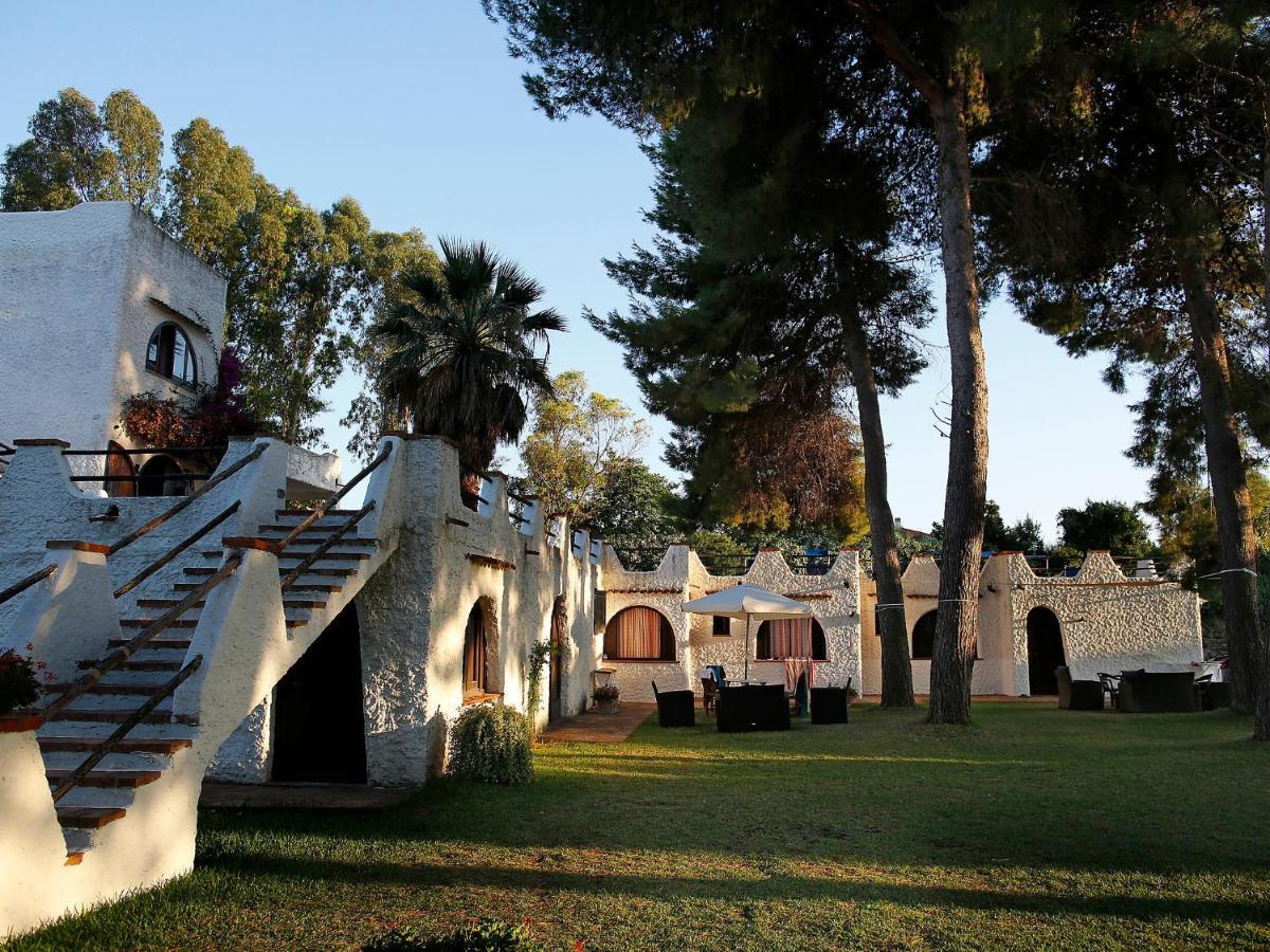 Locazione Turistica Aphodite Lejlighed Paestum Eksteriør billede